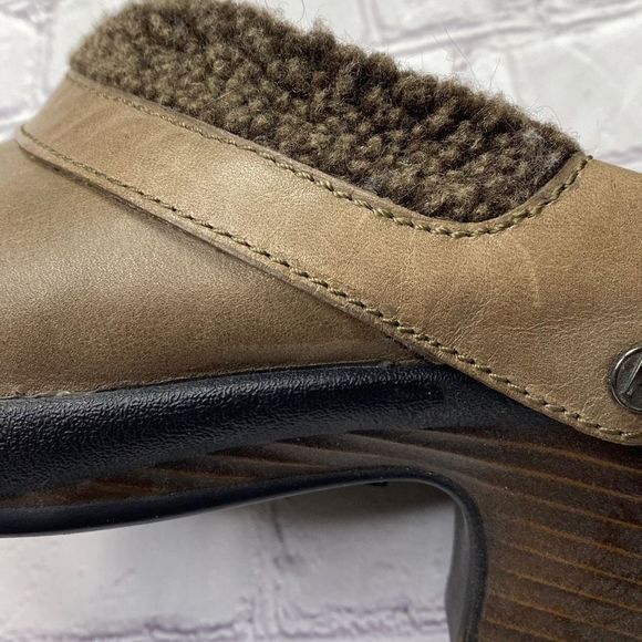 Klogs Usa Shearling-Trim Leather Clogs Brown  Size 9 Wide - Picture 6 of 12
